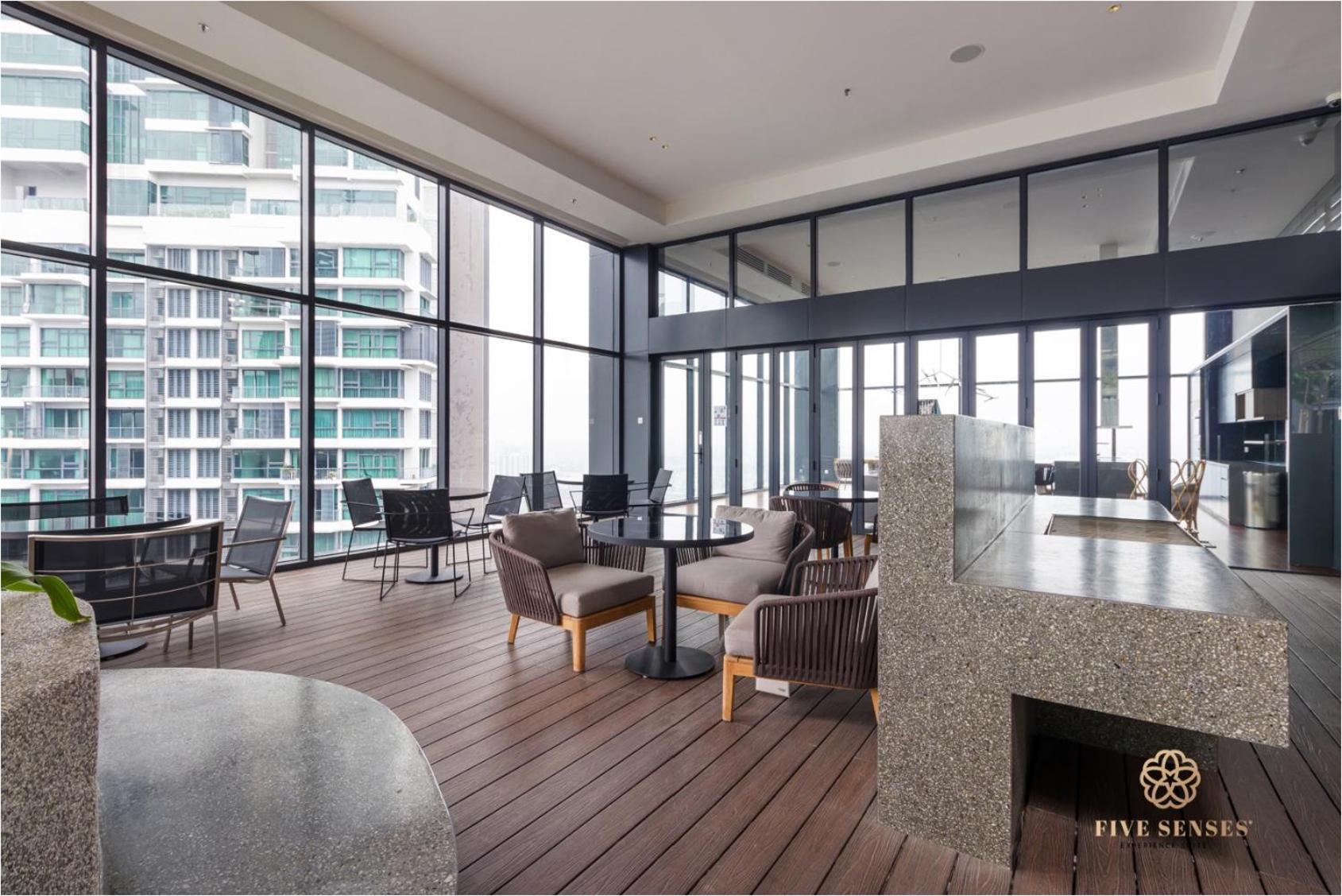 Pangsapuri Viia Residence, Mid Valley Kl